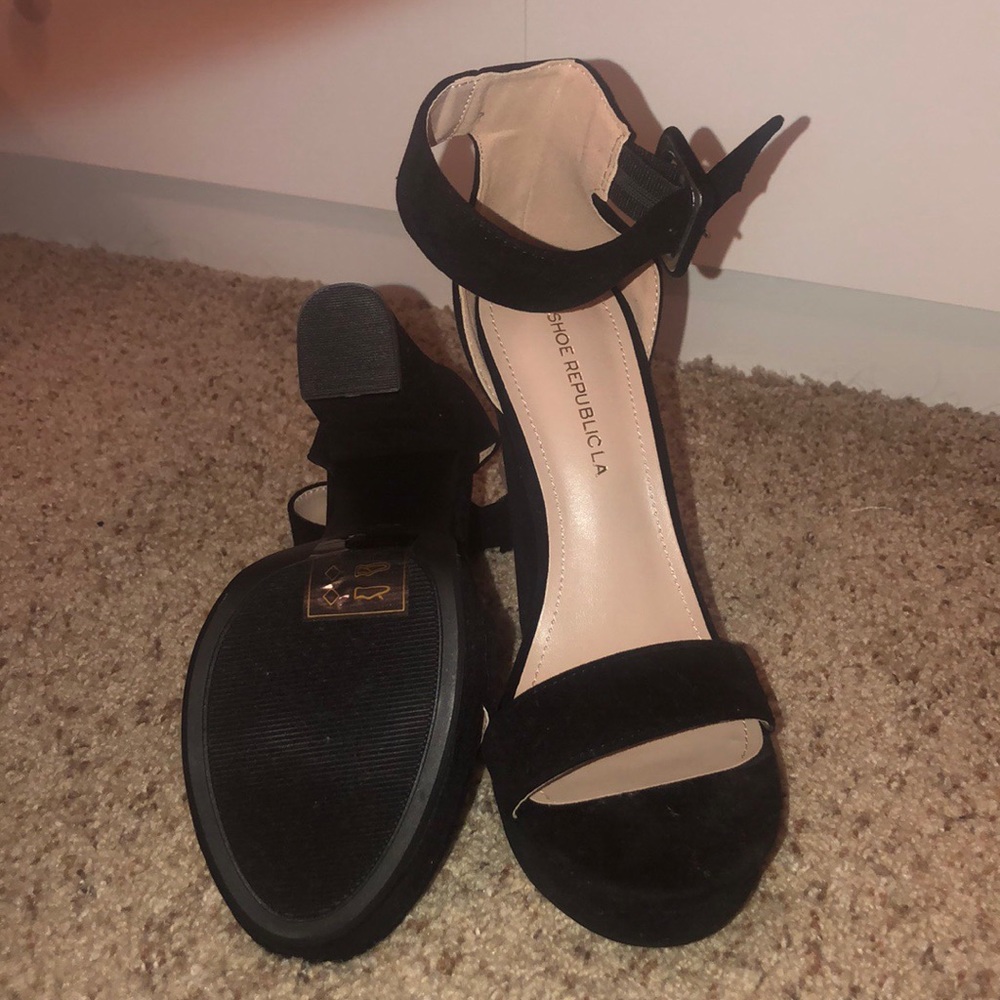 Black platform heels